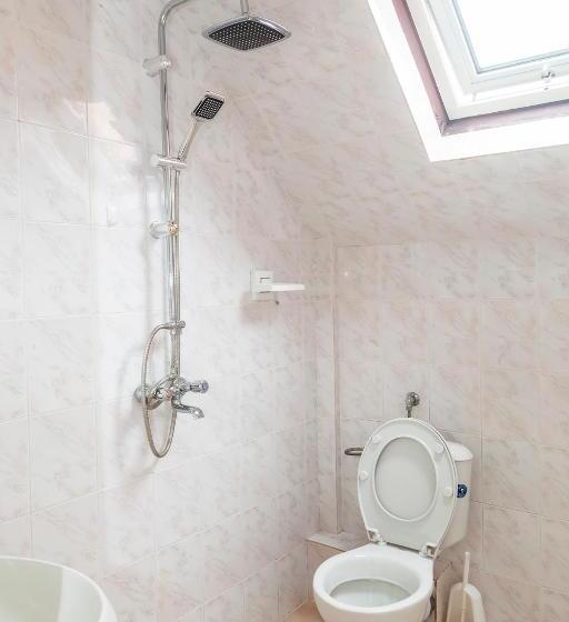 带3个卧室的公寓, Ravda Bay Guest House