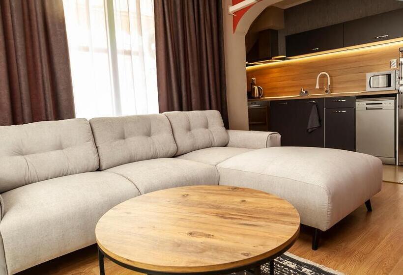 带3个卧室的公寓, Ravda Bay Guest House