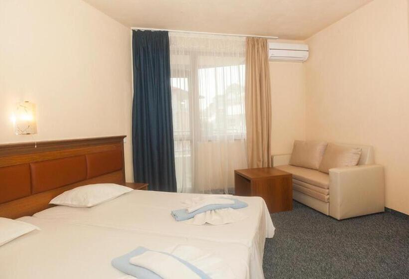 ファミリールーム, Ravda Bay Guest House
