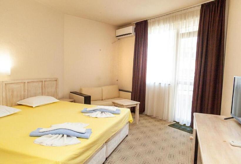 Семейный Номер, Ravda Bay Guest House