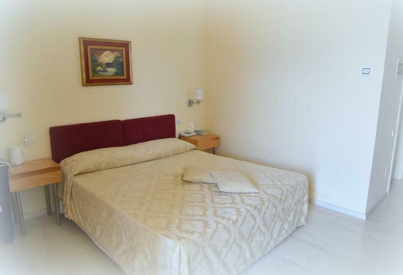 スタンダードルーム, Ristorante Miralago