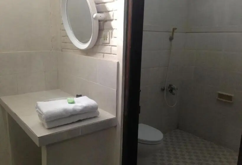 اتاق استاندارد, Dewa Bharata Bungalows Candidasa