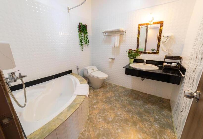 デラックスルーム, Rum Vang Hotel Da Lat