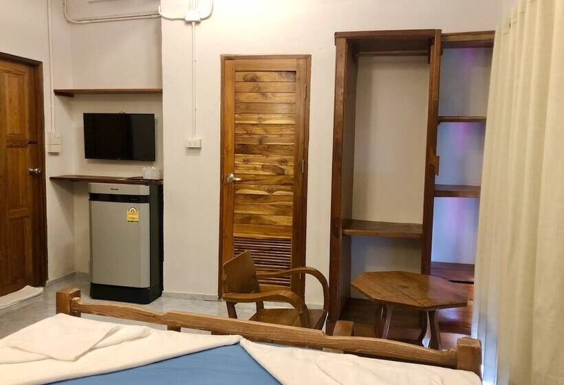 Четырехместный Номер Стандарт, Baan Chan Lay Koh Chang