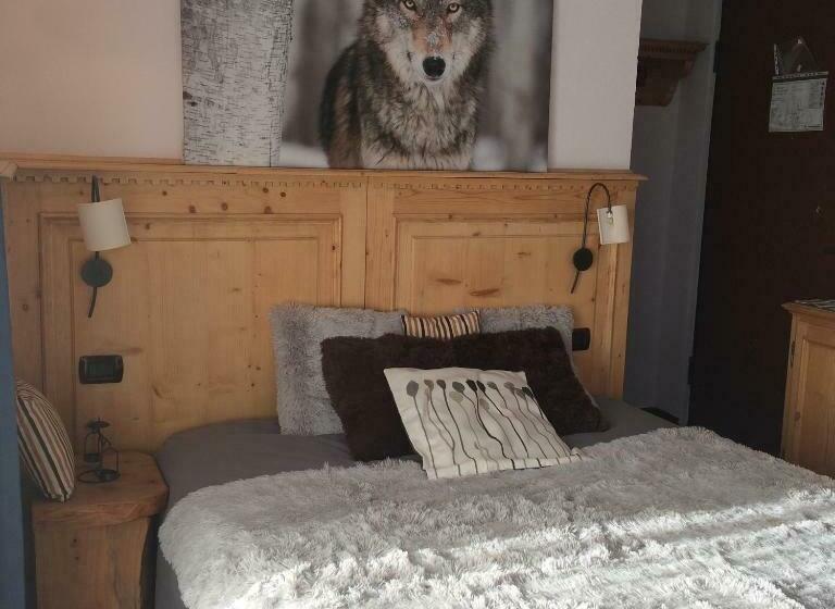 غرفة قياسية مزوَّدة بشُرفة, Chalet Weal