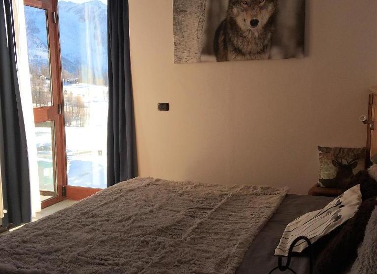 شقة غرفة واحدة, Chalet Weal