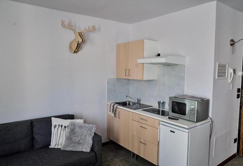 شقة غرفة واحدة, Chalet Weal