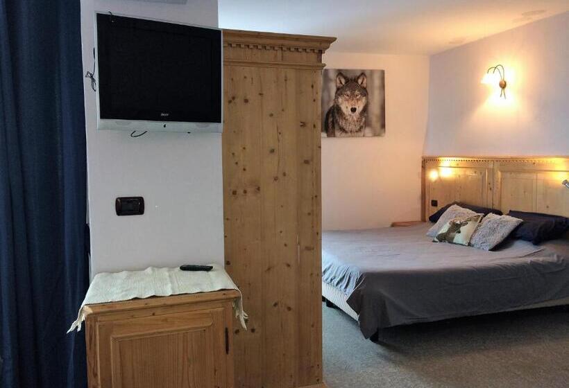 شقة غرفة واحدة, Chalet Weal