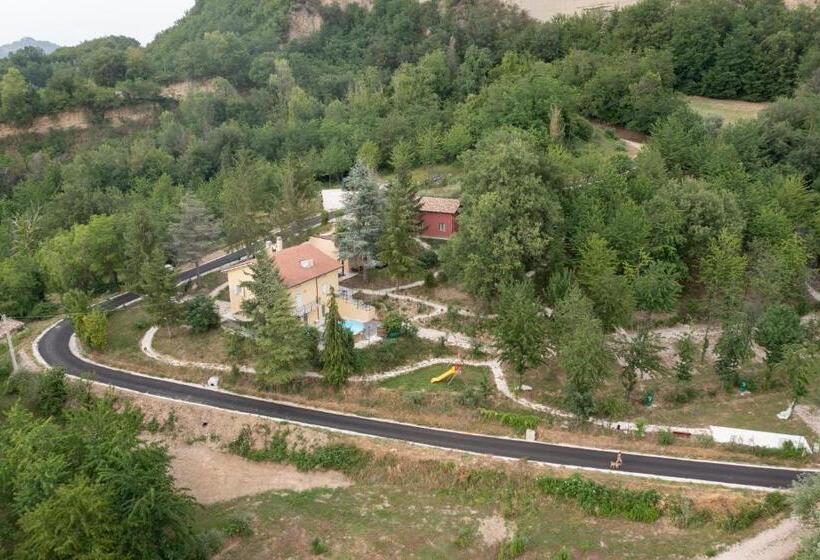 چادر با خدمات رفاهی استاندارد, Saecula Natural Village Experience