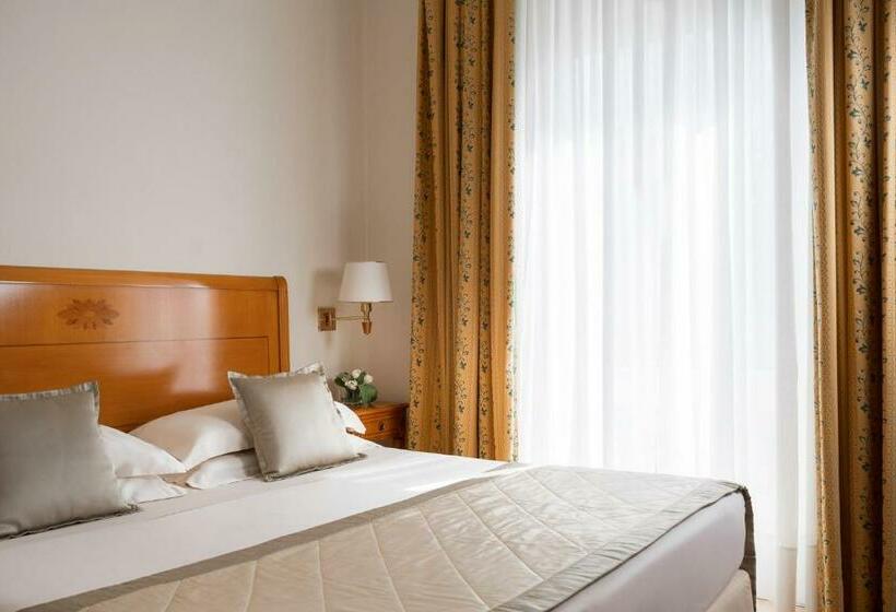 اتاق استاندارد, Residenza Parco Fellini