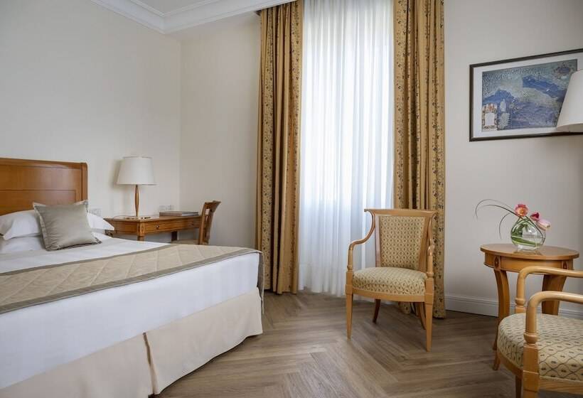 اتاق سوپریور, Residenza Parco Fellini