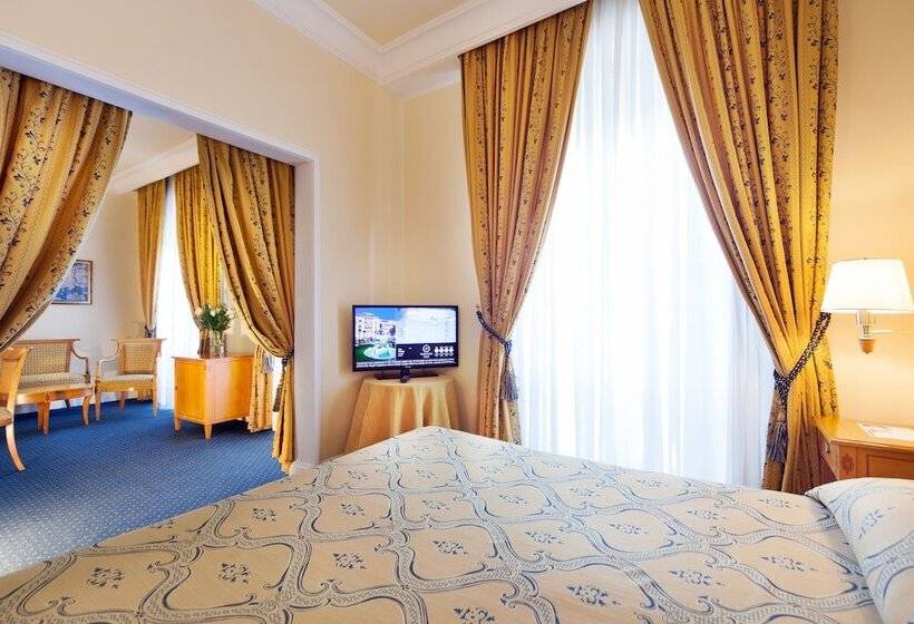 سوییت جونیور, Residenza Parco Fellini