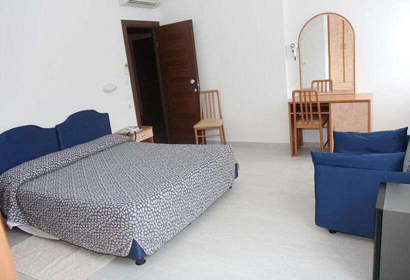 标准间, Cristallo