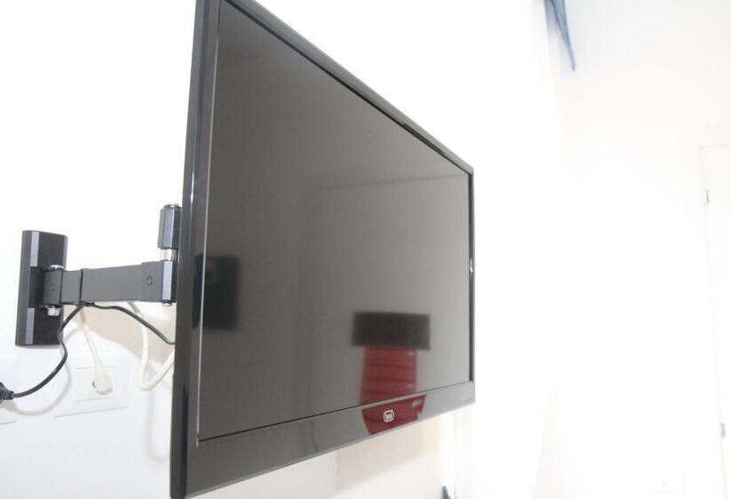 标准三人间, Cristallo