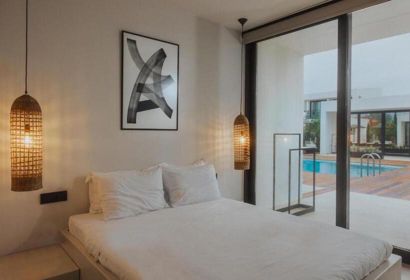 Номер Superior Вид на Бассейн, Hooga Feel The Cosiness