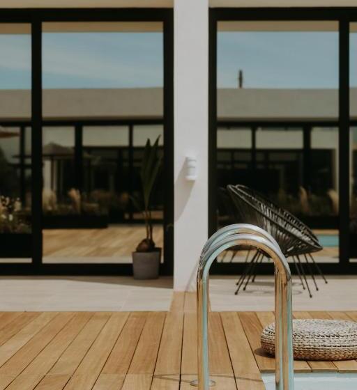 Номер Superior Вид на Бассейн, Hooga Feel The Cosiness