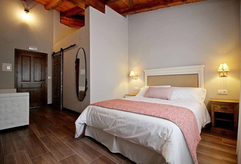 غرفة قياسية, Rural San Giles