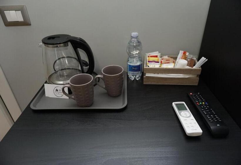 חדר סטנדרט עם מרפסת, Apulia Rooms Bari