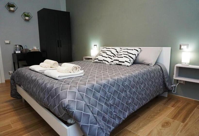 اتاق استاندارد با بالکن, Apulia Rooms Bari