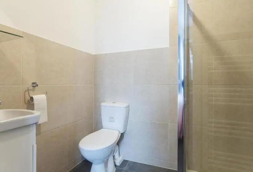 اتاق استاندارد, Shirley House Self Catering Guest House, 5 Min Drive To Cruise Ship Terminals And City Centre