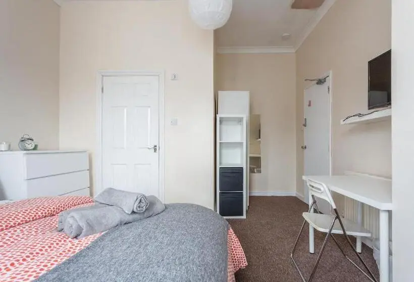 اتاق استاندارد, Shirley House Self Catering Guest House, 5 Min Drive To Cruise Ship Terminals And City Centre