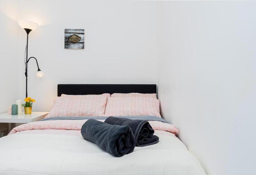 기본룸, Shirley House Self Catering Guest House, 5 Min Drive To Cruise Ship Terminals And City Centre