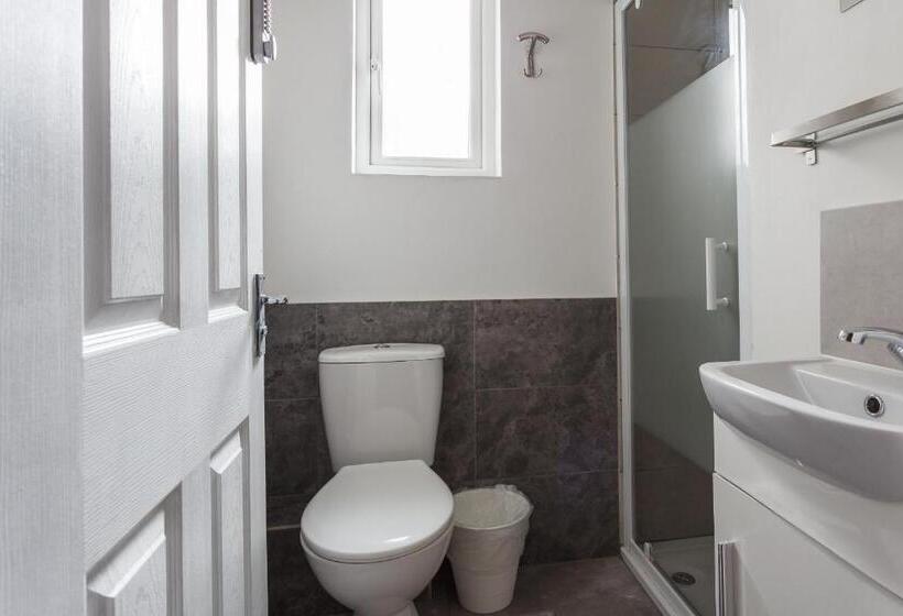 기본룸, Shirley House Self Catering Guest House, 5 Min Drive To Cruise Ship Terminals And City Centre