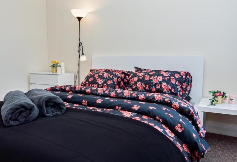 스탠다드 룸 공동 욕실, Shirley House Self Catering Guest House, 5 Min Drive To Cruise Ship Terminals And City Centre