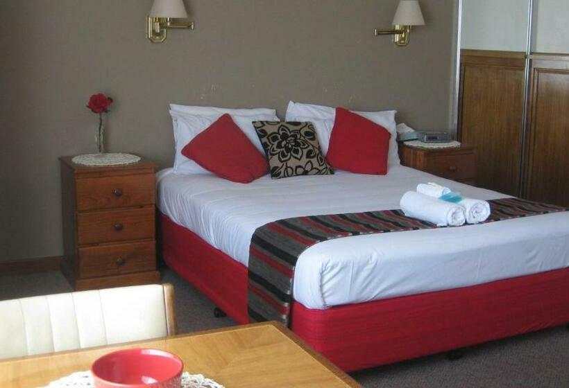 スタンダードトリプルルーム, Robe Haven Motel