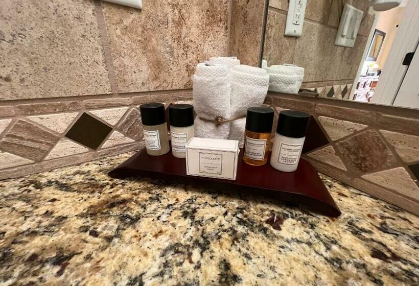 标准间内部标间, The Hideout Golf Club & Resort