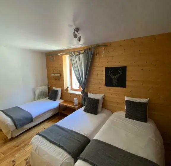 ファミリールーム, Auberge De La Foret