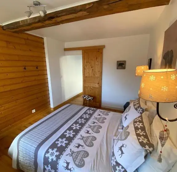スイート, Auberge De La Foret