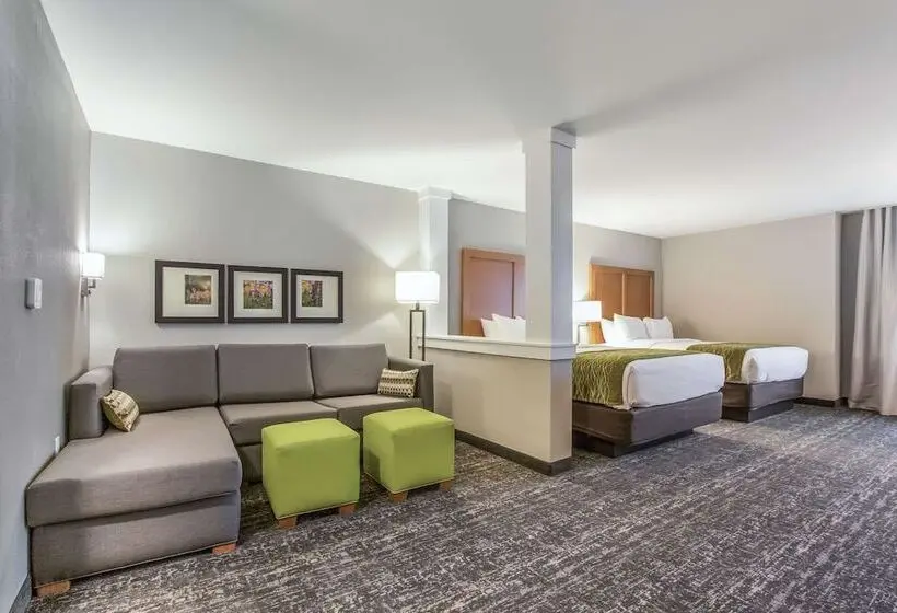 スイート, Comfort Inn