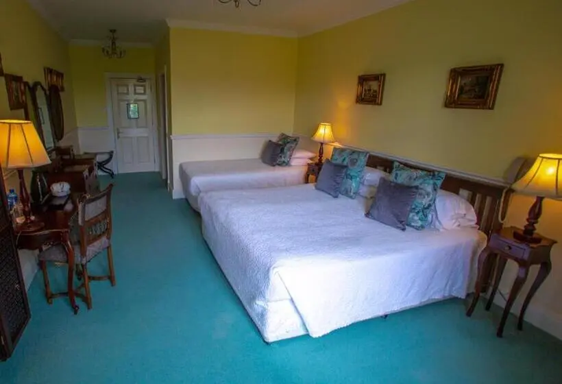 اتاق کلاسیک خانوادگی, Kilcooly S Country House