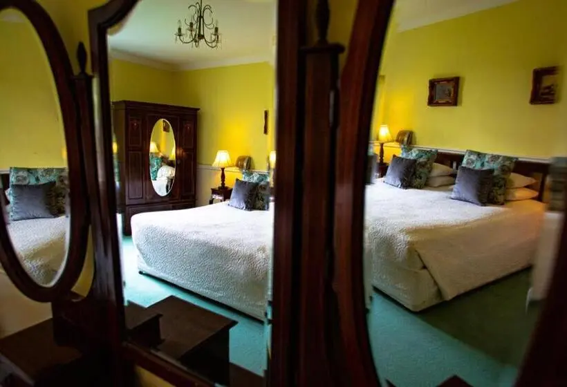 اتاق کلاسیک خانوادگی, Kilcooly S Country House