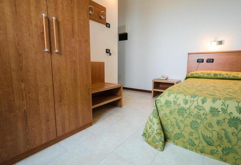 חדר סטנדרט יחיד, Luna Blu