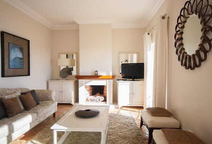 Вилла Superior 3 Спальни, Balancal Apartments And Villas Palheiro Village