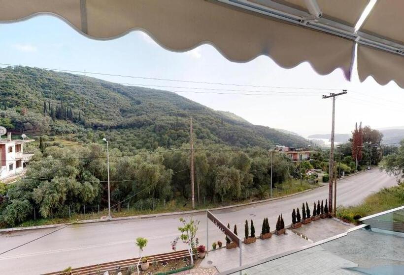 Camera Deluxe Vista Mare con Balcone, Kiperi Exclusive