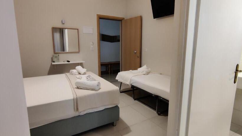 Camera Tripla Standard Vista Giardino, Kiperi Exclusive