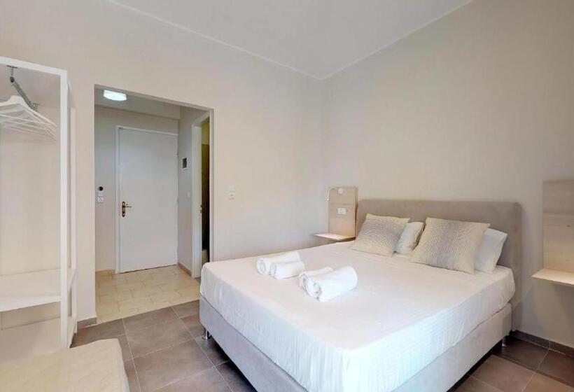 Camera Standard Vista Mare, Kiperi Exclusive