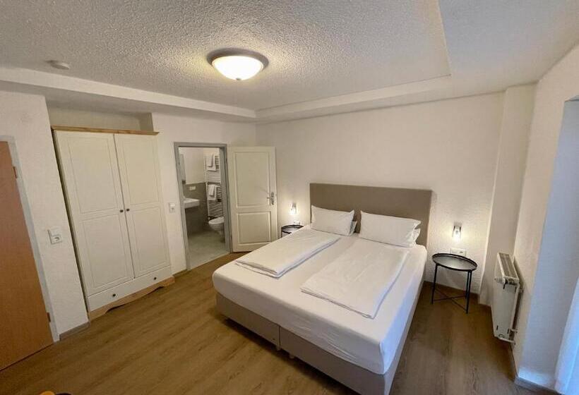 غرفة إقتصادية, Pension Frisia