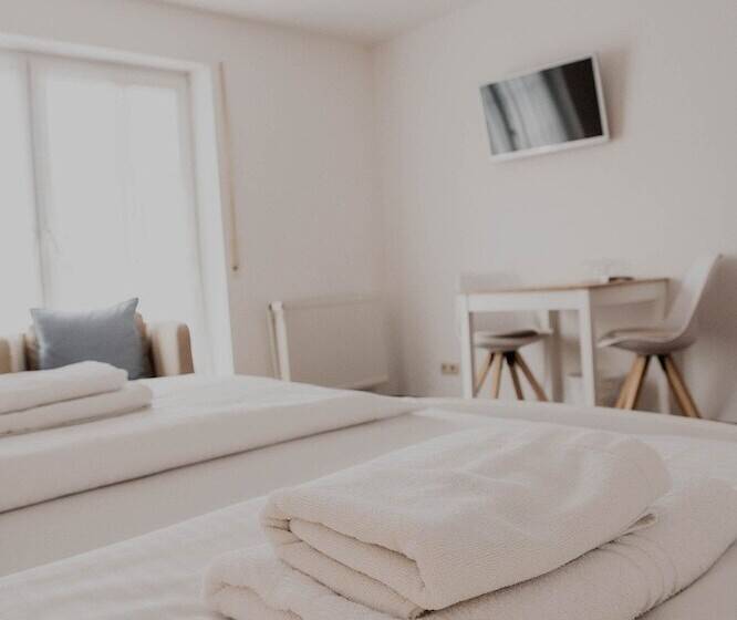 غرفة قياسية, Pension Frisia