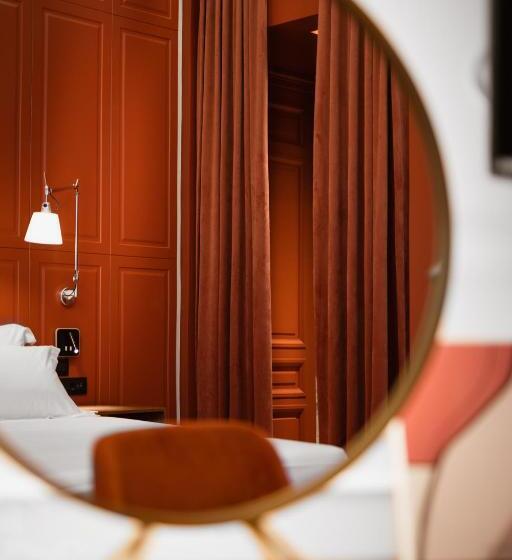 اتاق استاندارد با تخت بزرگ, The Bold Type Hotel, A Member Of Design Hotels