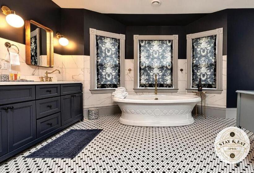 جناح ديلوكس, Slaymaker & Nichols Gastro House & Inn