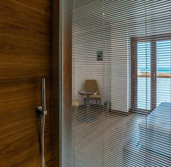 غرفة قياسية, Antantie