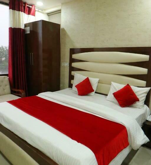 豪华房间, Eurasia Mohali International Airport