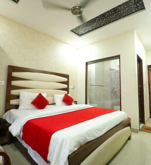 豪华房间, Eurasia Mohali International Airport