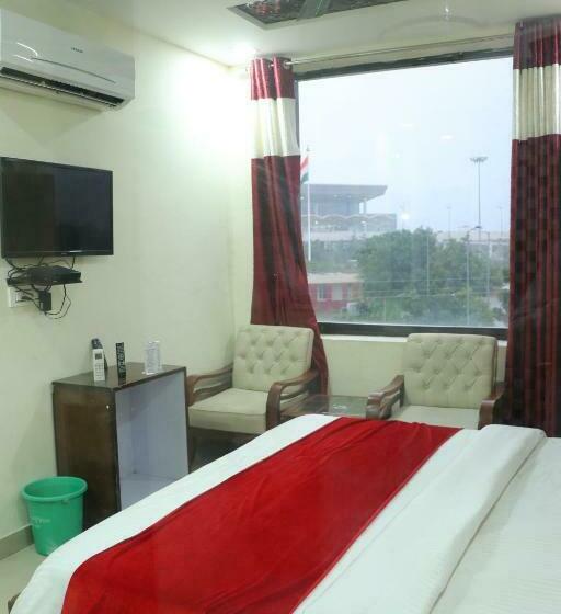 豪华房间, Eurasia Mohali International Airport