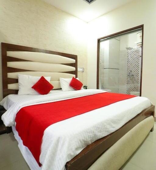 豪华房间, Eurasia Mohali International Airport