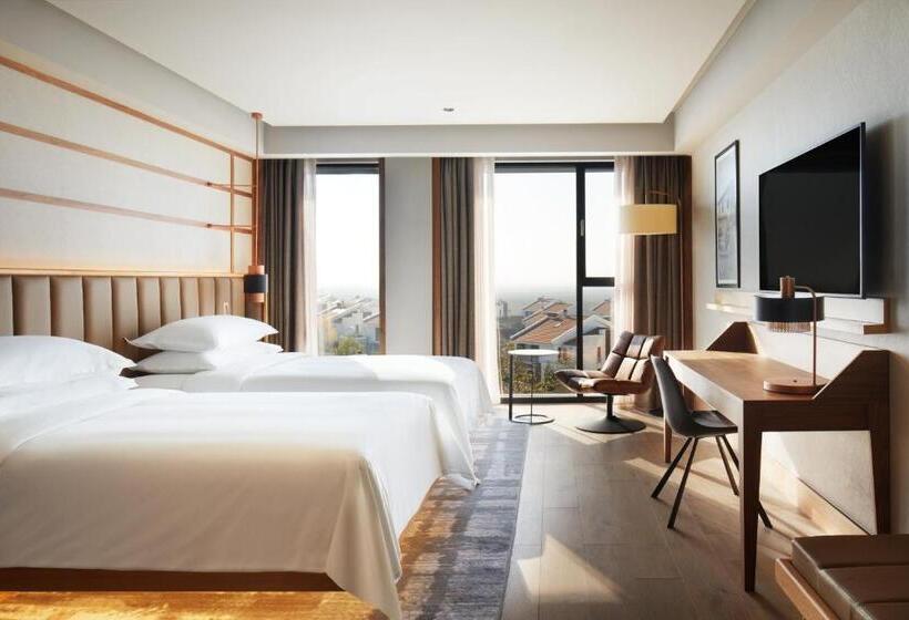اتاق پرمیوم, Four Points By Sheraton Prishtina City